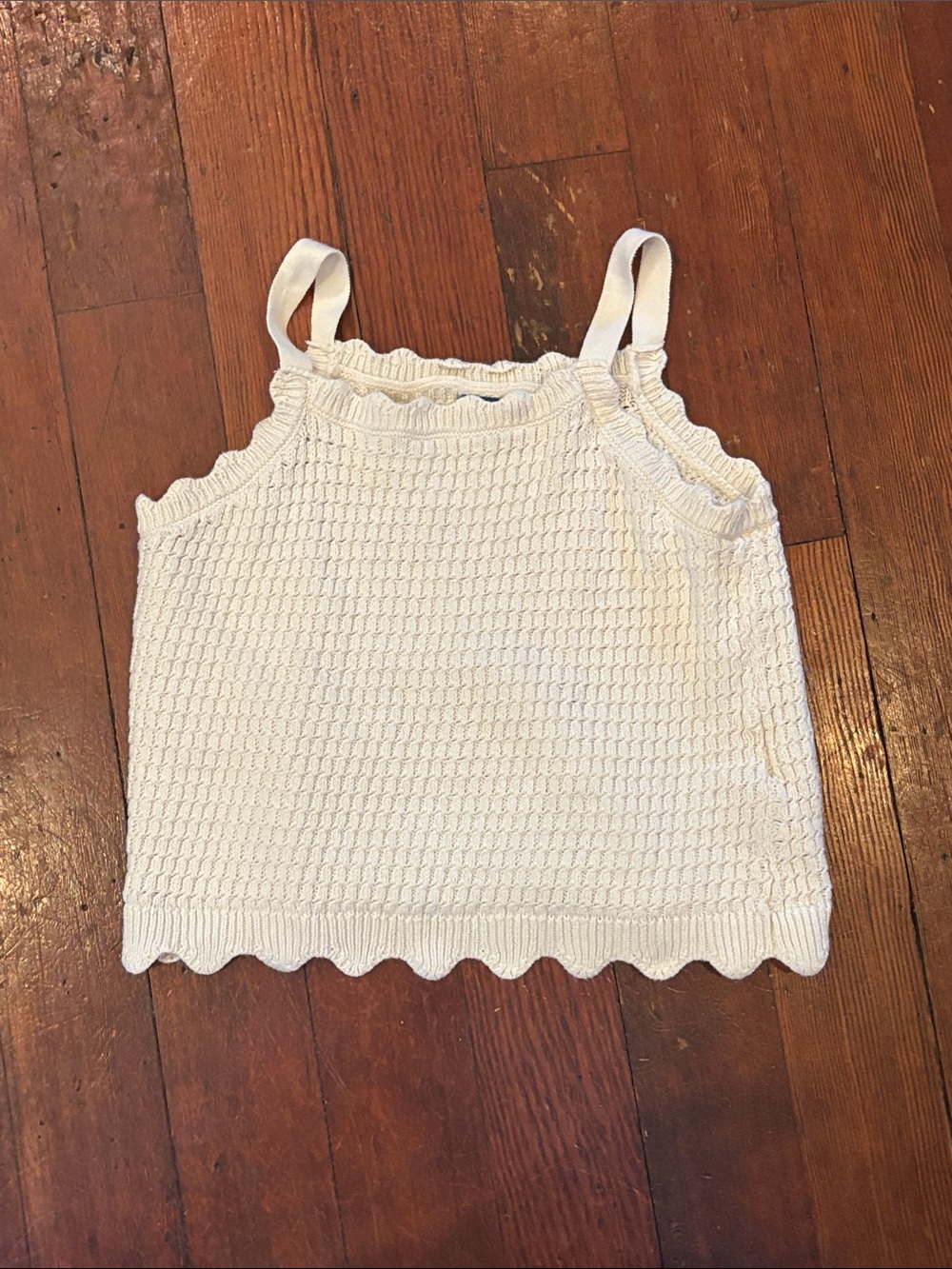 Old Navy White Scallop-Trim Knit Camisole